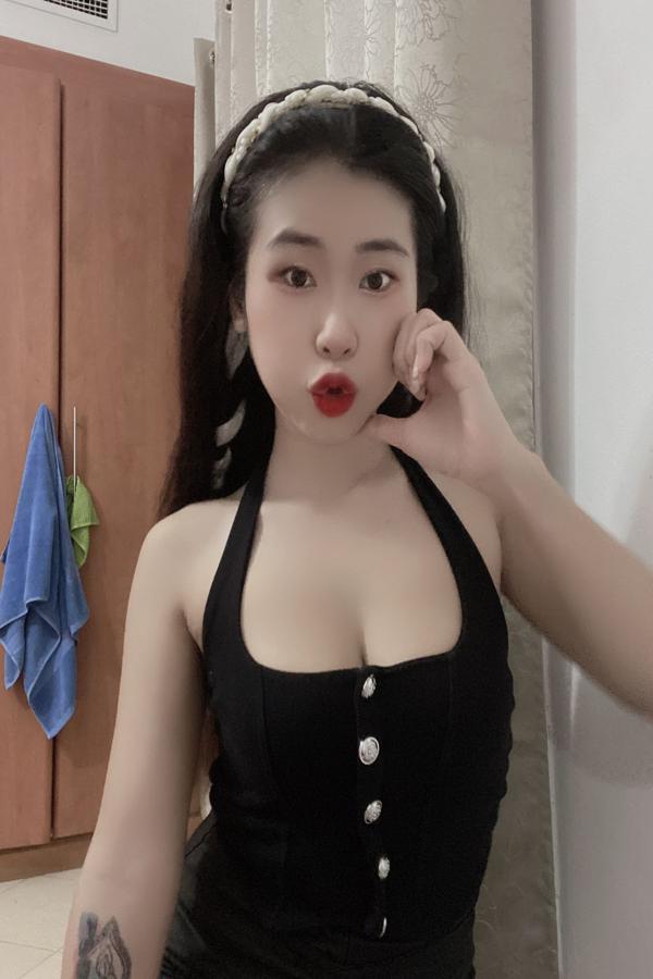 Experience Unforgettable Moments with Serena Velvet Today 1 Mis Fotos