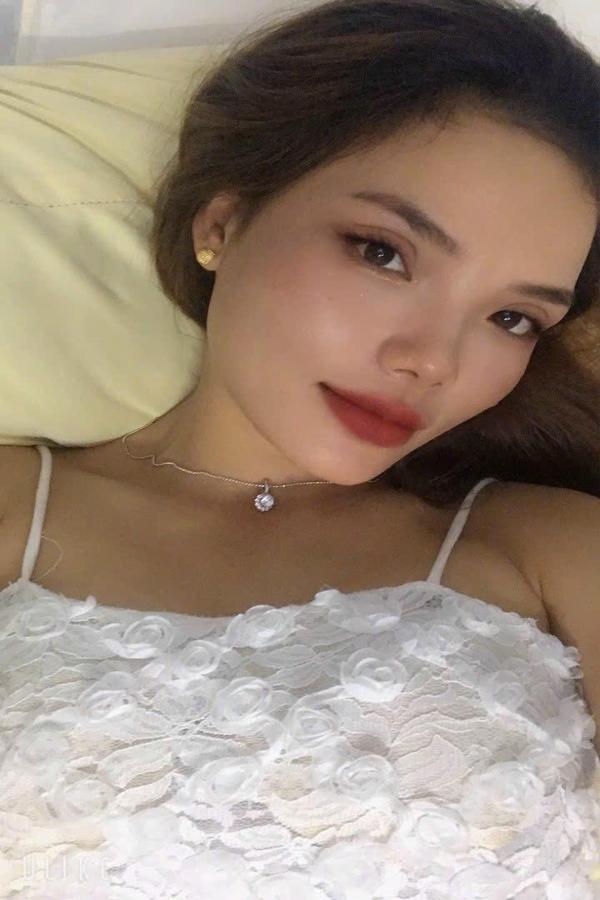 Daisy Pearl Awaits You for Unforgettable Moments Together 1 Mis Fotos