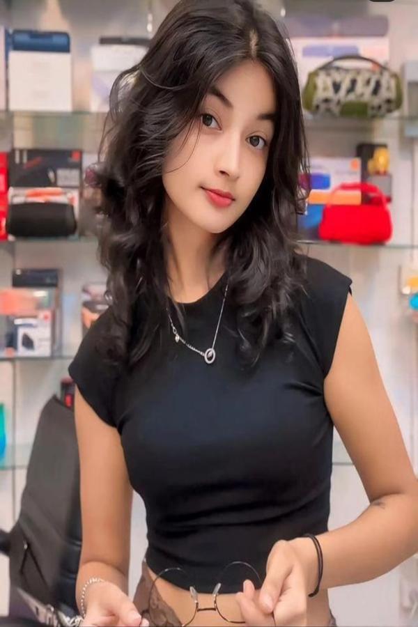 Experience Unforgettable Moments with Vanessa Wolf Today 1 Mis Fotos